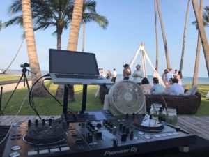 wedding-dj-beach