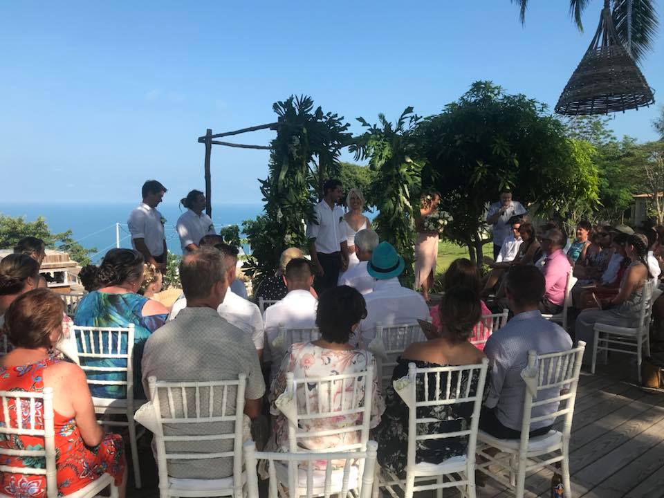 28378977 1440956482700882 7154410222096693045 n - Pip & Mitch tie the knot at Koh Koon