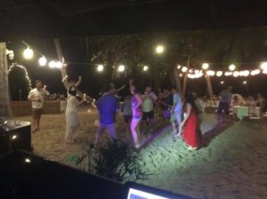 25158254 1365292656933932 8215022939784994992 n 300x224 - Wedding Party Dancing