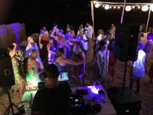 IMG 7916 300x225 - Big Jewish Wedding