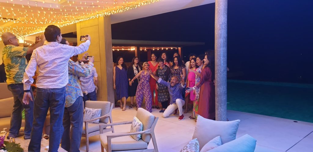 Great fun with Indian/Singapore group 68402064 2674760809221741 5113243013534973952 n 1024x498 - Great fun with Indian/Singapore group